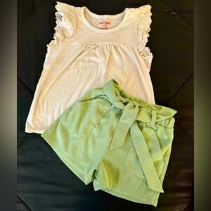 Girls Size 7 Mint Short Set